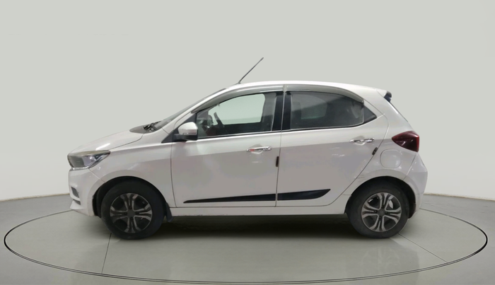 2020 Tata Tiago XZA PETROL, Petrol, Automatic, 1,38,612 km, exterior