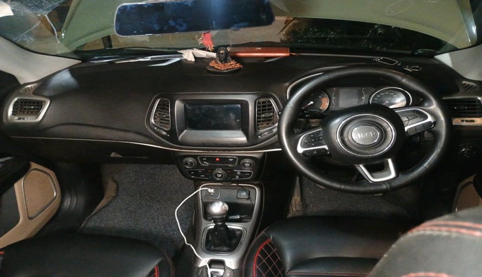 2018 Jeep Compass LONGITUDE (O) 2.0 DIESEL, Diesel, Manual, 1,45,703 km, interior