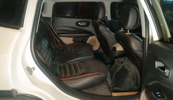 2018 Jeep Compass LONGITUDE (O) 2.0 DIESEL, Diesel, Manual, 1,45,703 km, interior