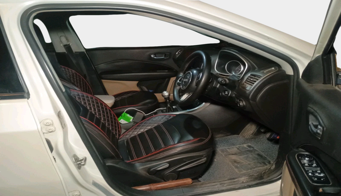 2018 Jeep Compass LONGITUDE (O) 2.0 DIESEL, Diesel, Manual, 1,45,703 km, interior