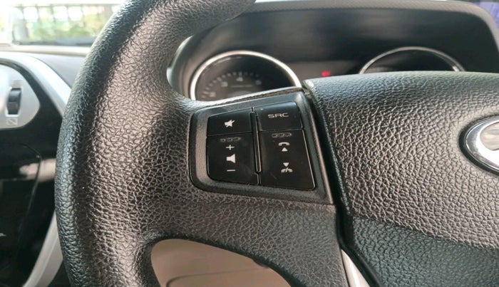 2016 Mahindra TUV300 T8 AMT, Diesel, Automatic, 84,869 km, interior