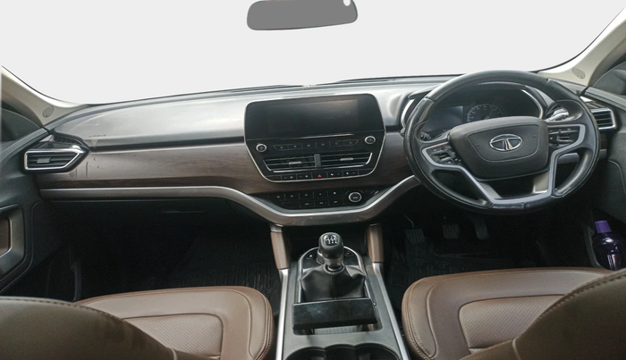 2019 Tata Harrier XZ 2.0L, Diesel, Manual, 1,19,377 km, interior