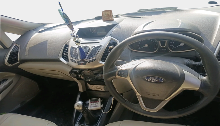 2015 Ford Ecosport TITANIUM 1.5L PETROL, CNG, Manual, 1,28,606 km, interior