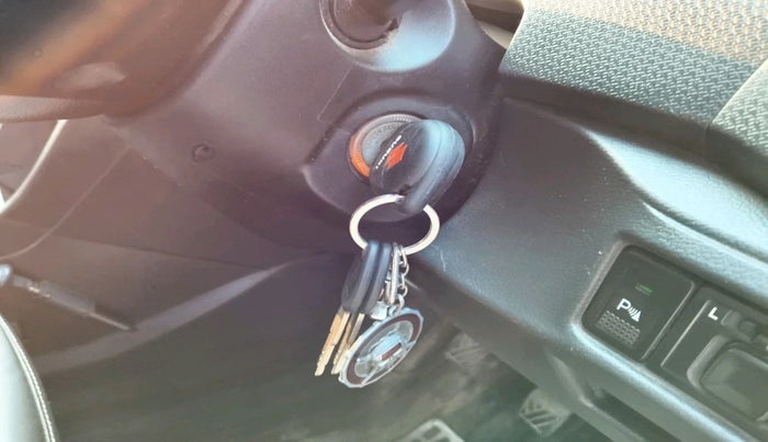 2018 Maruti Vitara Brezza VDI (O), Diesel, Manual, 85,509 km, interior