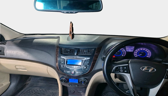 2012 Hyundai Verna FLUIDIC 1.6 VTVT SX, Petrol, Manual, 95,421 km, interior