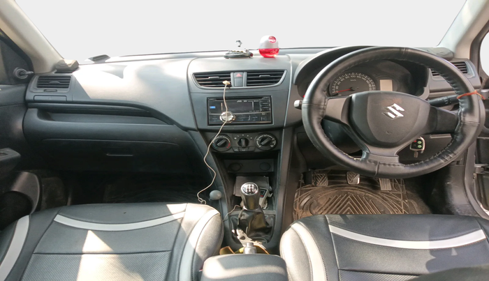 2014 Maruti Swift VXI, Petrol, Manual, 97,308 km, interior