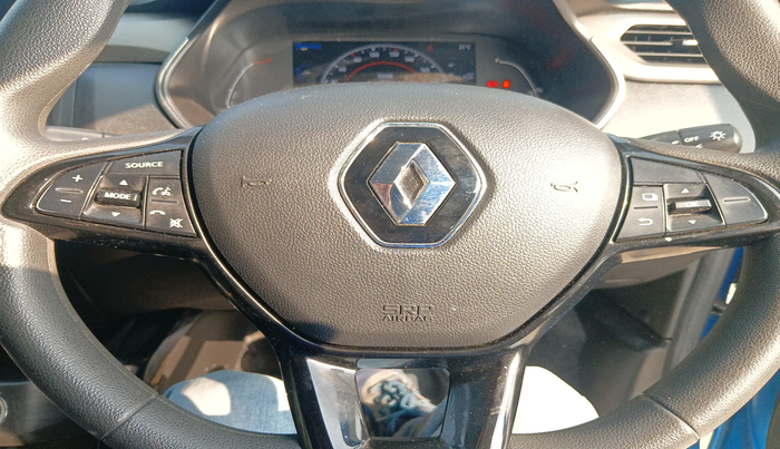 2022 Renault Kiger RXZ AMT, Petrol, Automatic, 55,996 km, interior