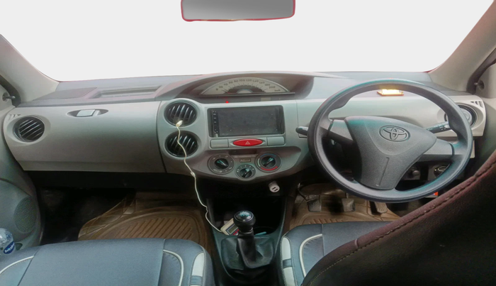 2011 Toyota Etios G, Petrol, Manual, 1,04,236 km, interior