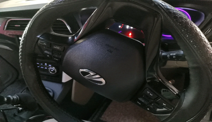 2018 Mahindra MARAZZO M8 7 STR, Diesel, Manual, 1,58,204 km, interior