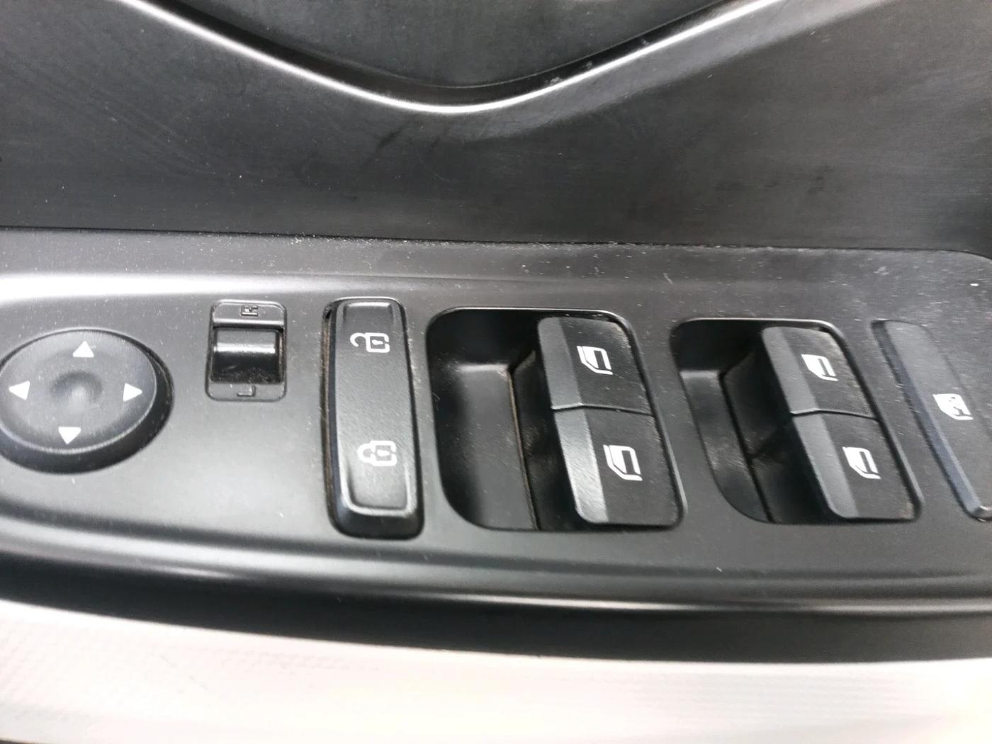 2021 Hyundai Creta EX 1.5 PETROL, Petrol, Manual, 93,500 km, interior