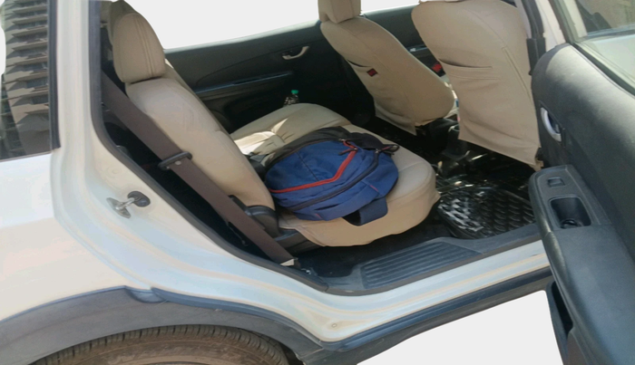 2016 Honda BR-V 1.5L I-VTEC S, Petrol, Manual, 1,50,880 km, interior