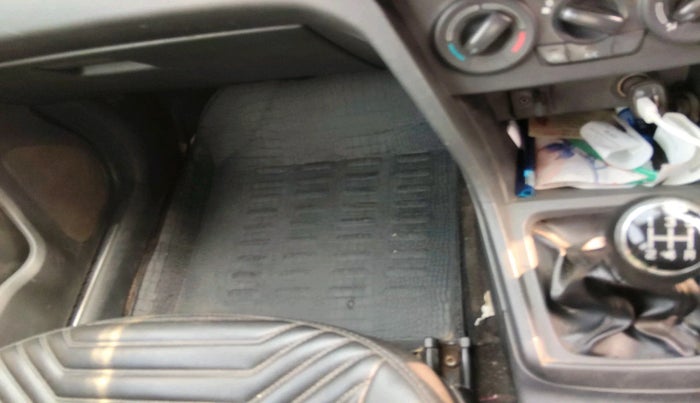 2017 Maruti Vitara Brezza VDI (O), Diesel, Manual, 2,34,251 km, interior