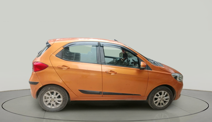 2017 Tata Tiago XZ PETROL, Petrol, Manual, 98,966 km, exterior