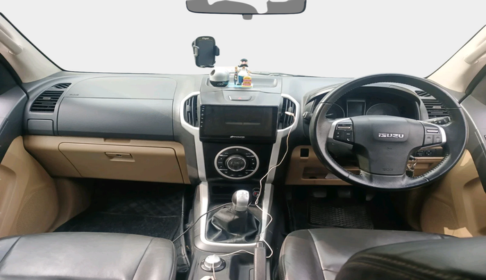 2018 ISUZU D-Max V Cross 4*4 MT, Diesel, Manual, 85,878 km, interior