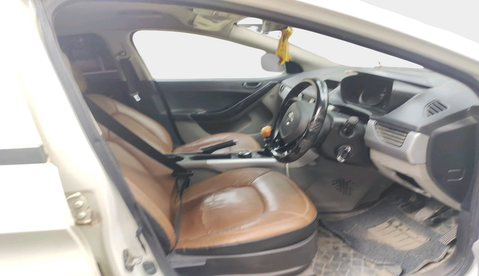 2019 Tata NEXON XM DIESEL, Diesel, Manual, 86,480 km, interior