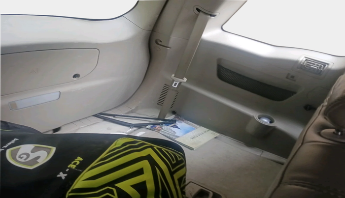 2017 Mahindra XUV500 W10 AT, Diesel, Automatic, 1,13,601 km, interior