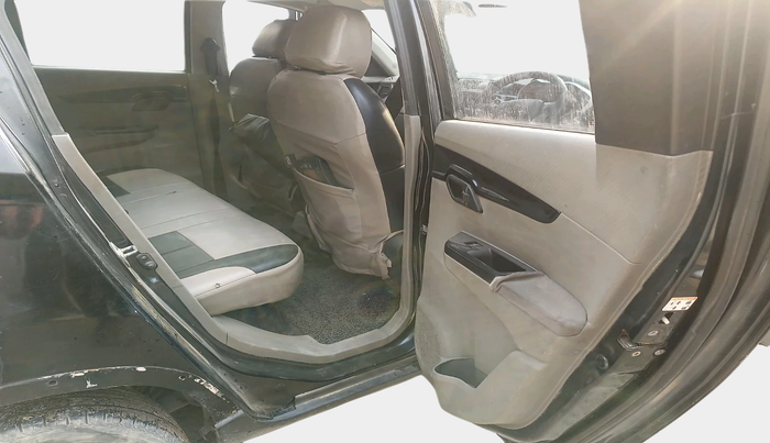 2016 Mahindra Kuv100 K8 D 5 STR, Diesel, Manual, 52,724 km, interior