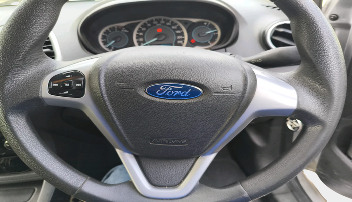 2015 Ford New Figo TREND 1.5L DIESEL, Diesel, Manual, 1,02,098 km, interior