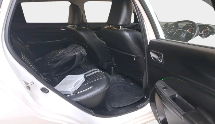 2022 Maruti Swift VXI AMT, Petrol, Automatic, 67,433 km, interior