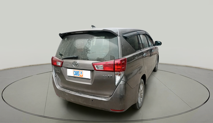 2017 Toyota Innova Crysta 2.4 VX 7 STR, Diesel, Manual, 1,25,271 km, exterior