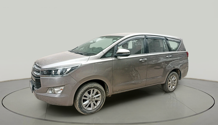 2017 Toyota Innova Crysta 2.4 VX 7 STR, Diesel, Manual, 1,25,271 km, exterior