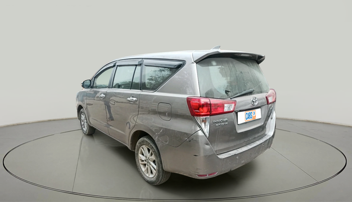 2017 Toyota Innova Crysta 2.4 VX 7 STR, Diesel, Manual, 1,25,271 km, exterior