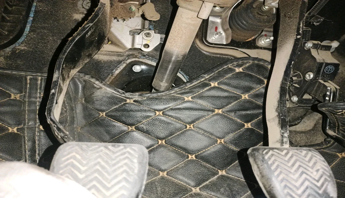 2017 Toyota Innova Crysta 2.4 VX 7 STR, Diesel, Manual, 1,25,271 km, interior