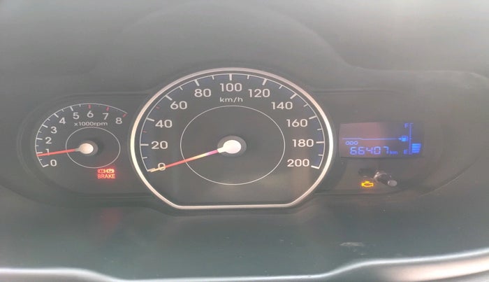 2013 Hyundai i10 MAGNA 1.1, Petrol, Manual, 66,407 km, interior