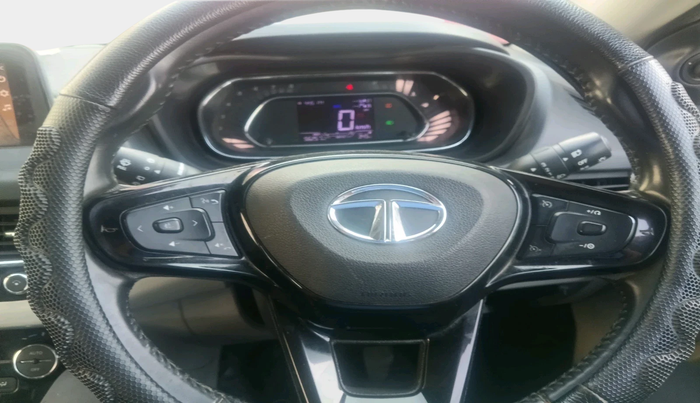 2021 Tata NEXON XZ PLUS SUNROOF PETROL DUAL TONE, Petrol, Manual, 56,257 km, interior