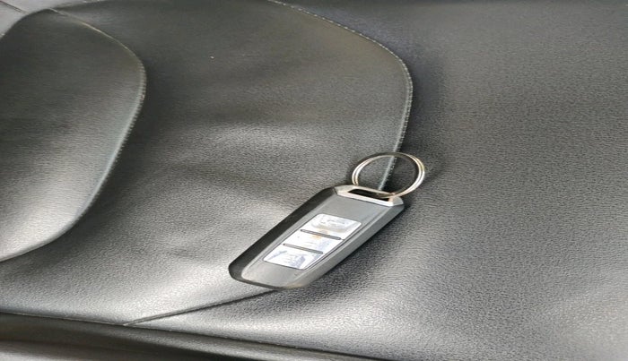 2019 MG HECTOR SHARP 2.0 DIESEL, Diesel, Manual, 1,06,853 km, interior