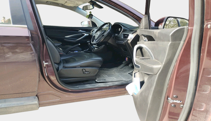 2019 MG HECTOR SHARP 2.0 DIESEL, Diesel, Manual, 1,06,853 km, interior