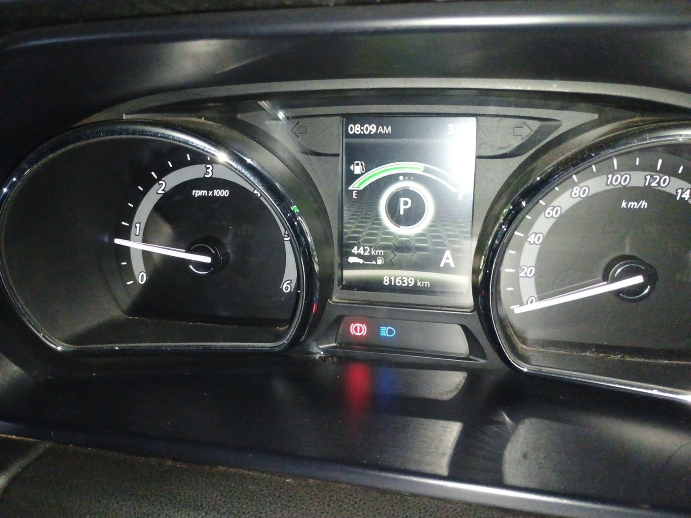 2017 Tata Hexa XTA 4X2 7 STR, Diesel, Automatic, 81,750 km, interior