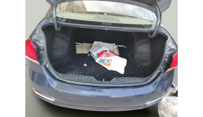 2022 Maruti Ciaz ZETA AT 1.5  SHVS PETROL, Petrol, Automatic, 29,000 km, exterior