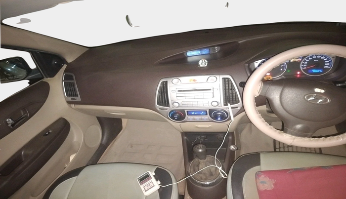 2011 Hyundai i20 MAGNA 1.2, Petrol, Manual, 62,627 km, interior