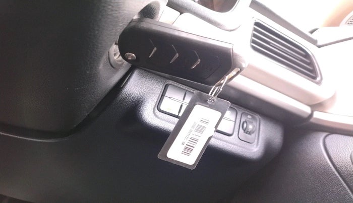 2022 Mahindra XUV700 MX D MT 5 STR, Diesel, Manual, 65,052 km, interior