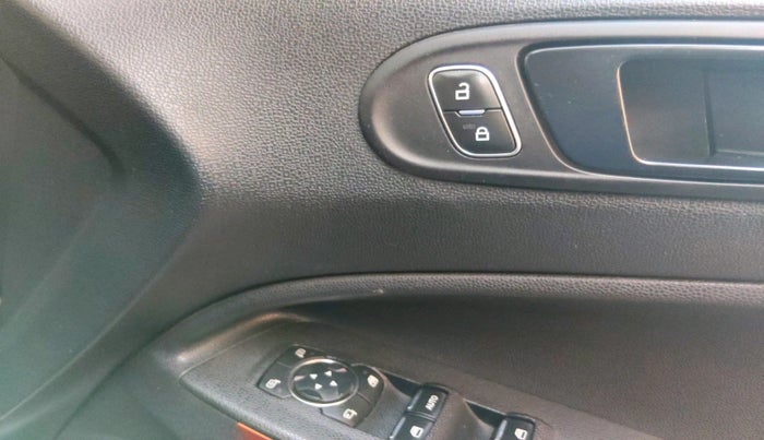 2020 Ford Ecosport TITANIUM 1.5L SPORTS(SUNROOF) DIESEL, Diesel, Manual, 98,000 km, interior