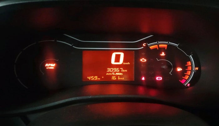 2022 Renault Kwid RXL 1.0, Petrol, Manual, 30,967 km, interior