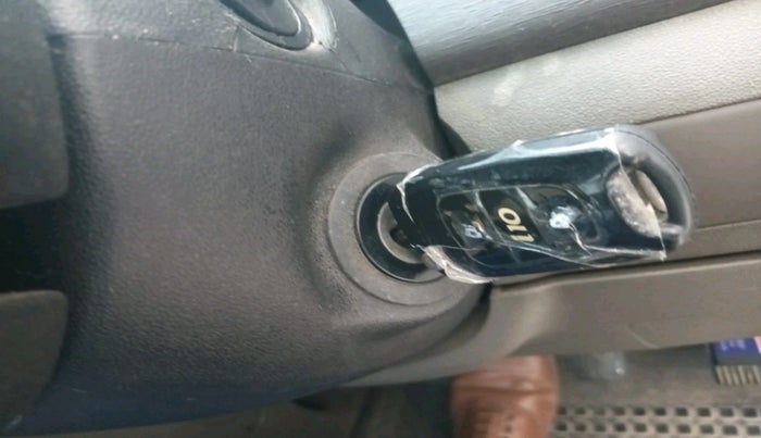 2015 Hyundai i10 SPORTZ 1.1 LPG, Petrol, Manual, 1,89,882 km, interior