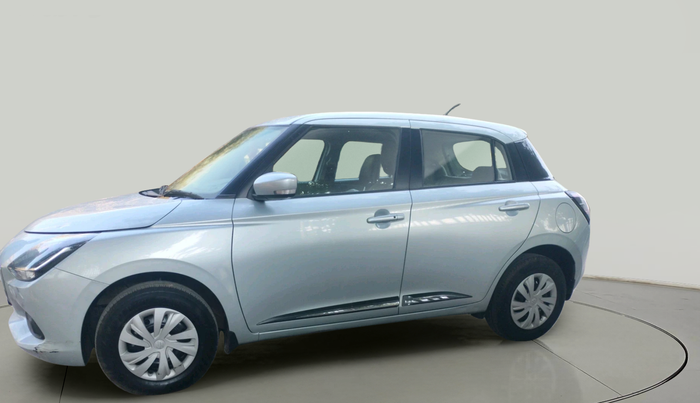 2025 Maruti Swift VXi (O) AMT, Petrol, Automatic, 9,935 km, exterior