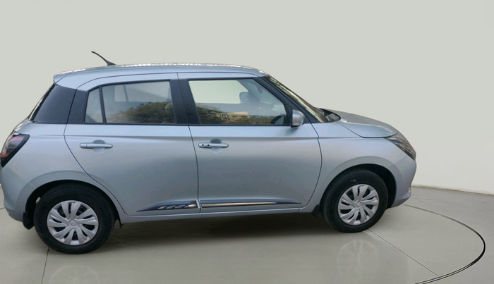 2025 Maruti Swift VXi (O) AMT, Petrol, Automatic, 9,935 km, exterior