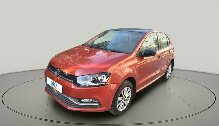 2015 Volkswagen Polo HIGHLINE1.2L, Petrol, Manual, 1,06,046 km, exterior