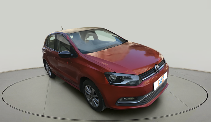 2015 Volkswagen Polo HIGHLINE1.2L, Petrol, Manual, 1,06,046 km, exterior