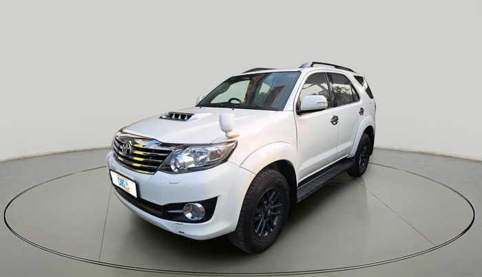 2016 Toyota Fortuner 3.0 4X2 MT, Diesel, Manual, 88,473 km, exterior