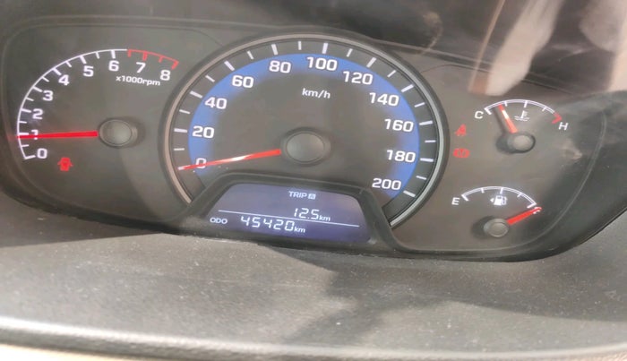 2014 Hyundai Xcent BASE 1.2, Petrol, Manual, 45,420 km, interior