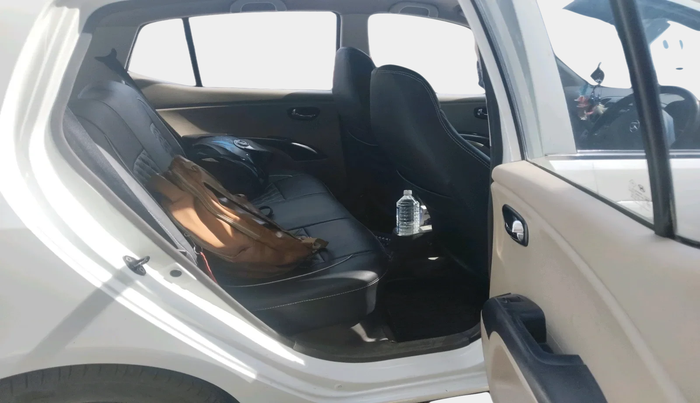 2011 Hyundai i10 MAGNA 1.2, Petrol, Manual, 1,49,220 km, interior