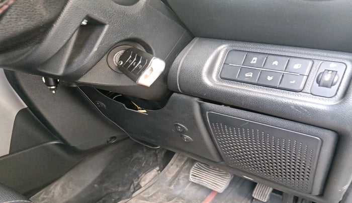 2022 Mahindra Thar LX D 4WD AT CONVERTIBLE, Diesel, Automatic, 42,030 km, interior