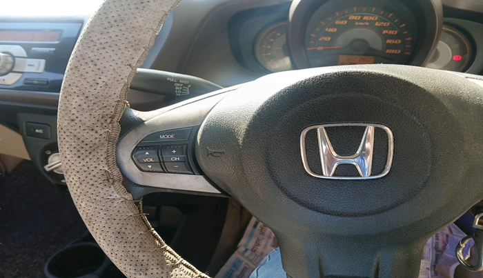 2013 Honda Amaze 1.5L I-DTEC S, Diesel, Manual, 1,53,279 km, interior