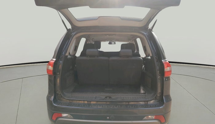 2018 Tata Hexa XM 4X2 7 STR, Diesel, Manual, 1,20,565 km, exterior