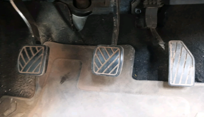 2023 Maruti Swift VXI CNG, Petrol, Manual, 45,398 km, interior