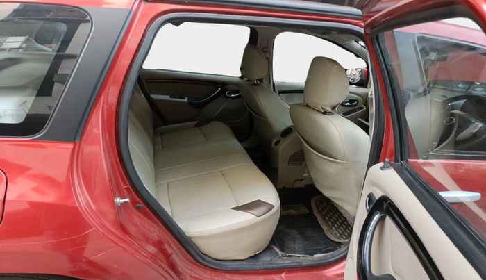 2014 Nissan Terrano XV D THP 110 PS, Diesel, Manual, 82,974 km, interior